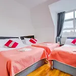 Georgian Hotel